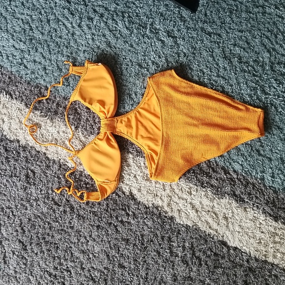 New, Bluenotes Monokini Bathing Suit - Picture 3 of 3